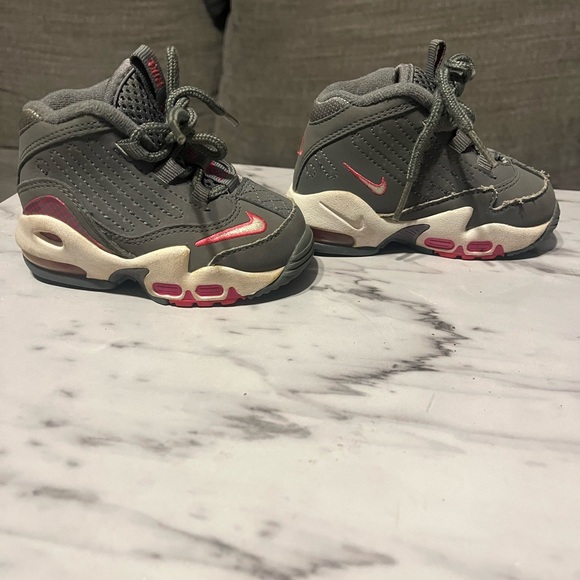 NIKE AIR GRIFFEY MAX 2 WOLF GREY/ PINK/WHITE Sz 5C - Picture 4 of 4